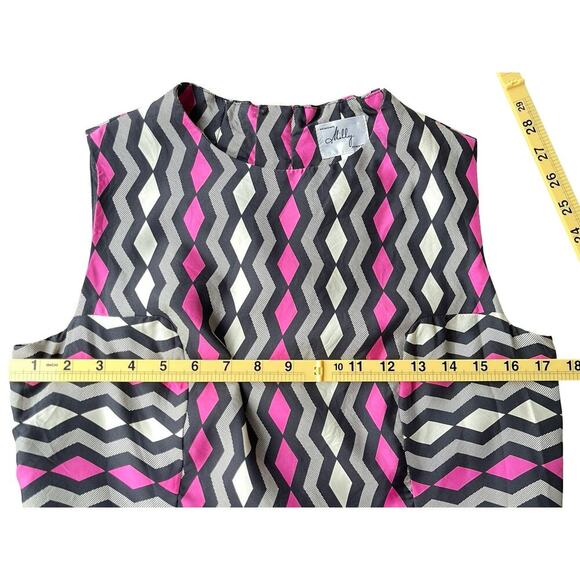 Milly Geometric Zigzag Silk Sleeveless Top Pink Black White - Size 6 - Picture 7 of 12